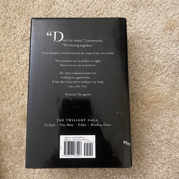All 4 Twilight books by Stephanie Meyer - Picture 2 of 11